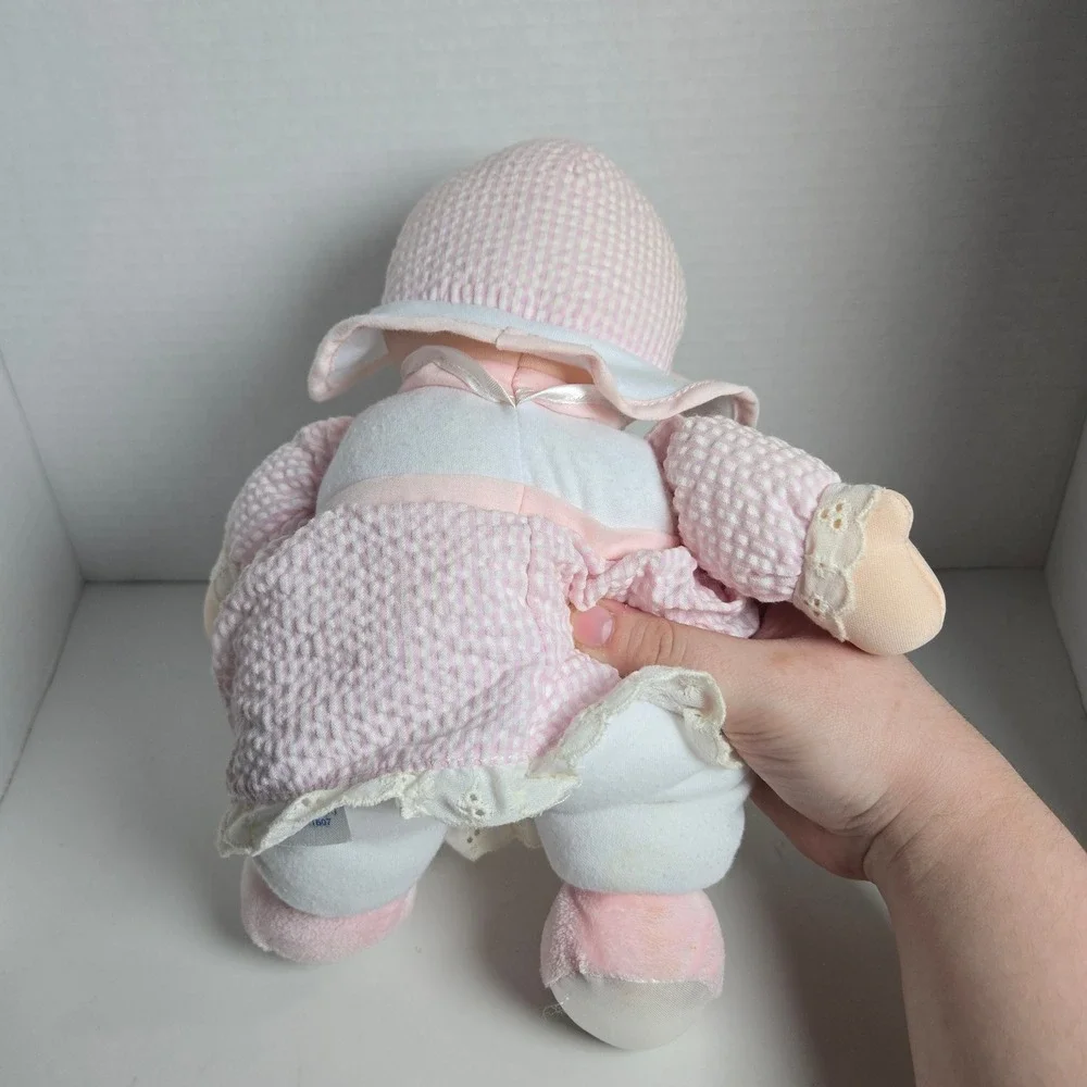 Kids Preferred Pink Baby Doll Plush Gingham 2009 Blonde Floral Dress Hat 12